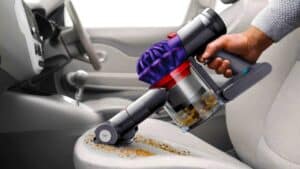6 Best Car Vacuums For Cleaning Inside Your Vehicle